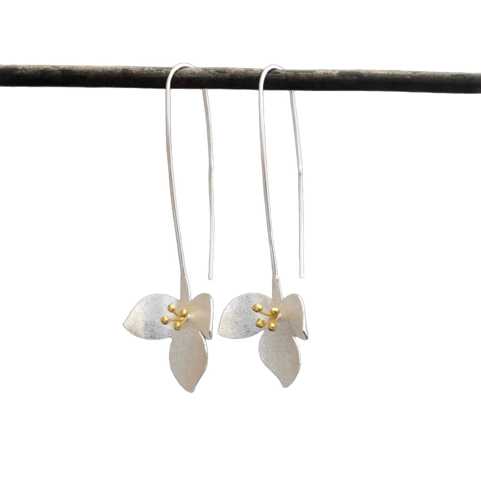 Beautiful Silver Earring with Unique Style