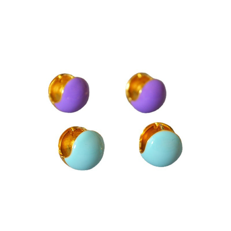 Romantic Gold Earring for Special Moments