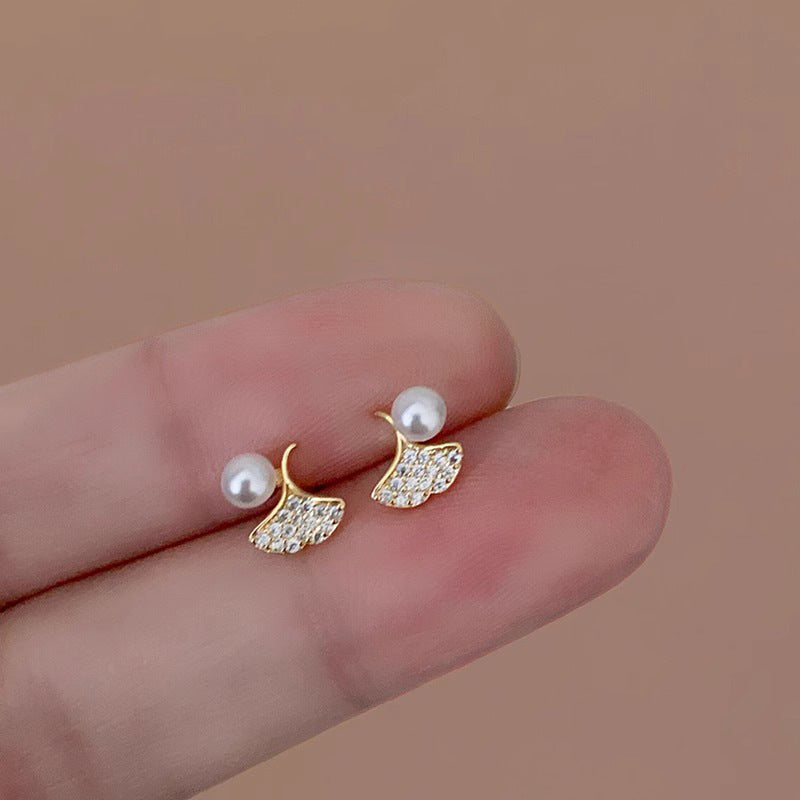 Elegant Pearl Earring for Every Occasion