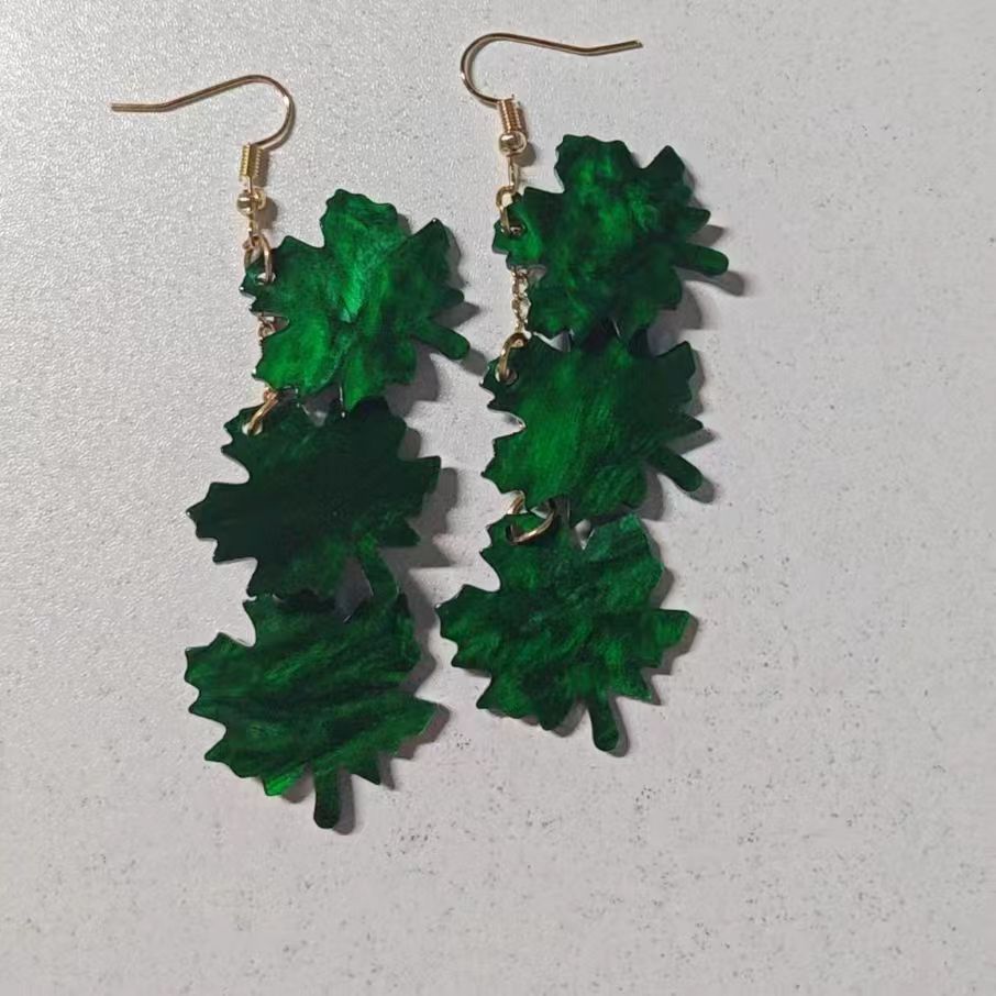 Classic Earring with Timeless Appeal