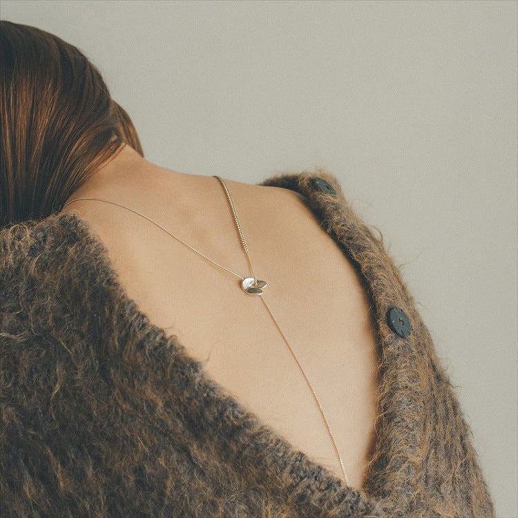 Romantic Silver Necklace for Special Moments