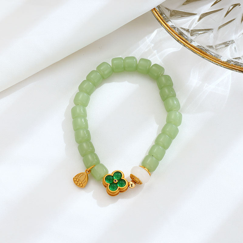 Charming Silver Bracelet for Any Occasion