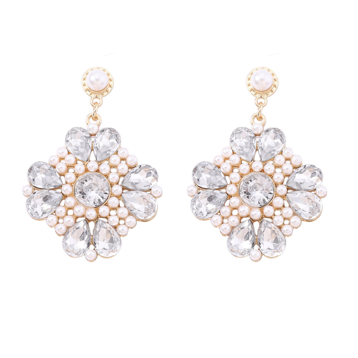 Elegant Pearl Earring for Every Occasion