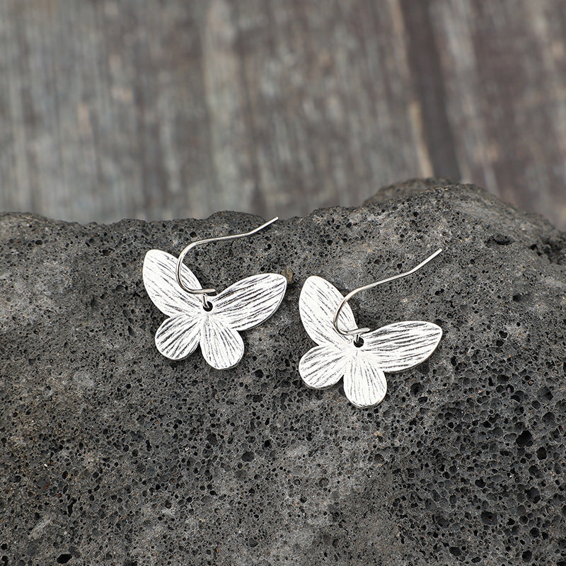 Beautiful Silver Earring with Unique Style