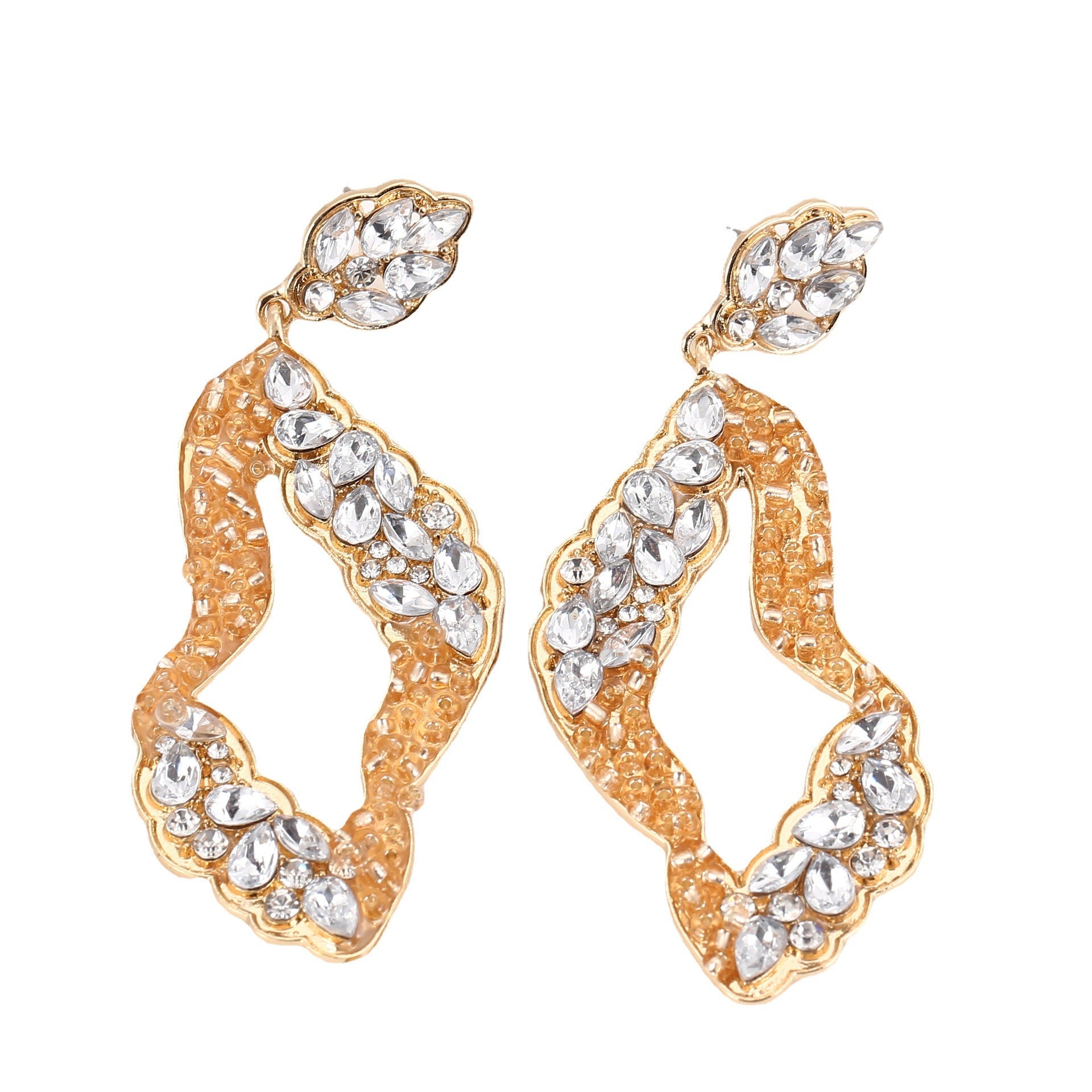 Elegant Earring for Every Occasion