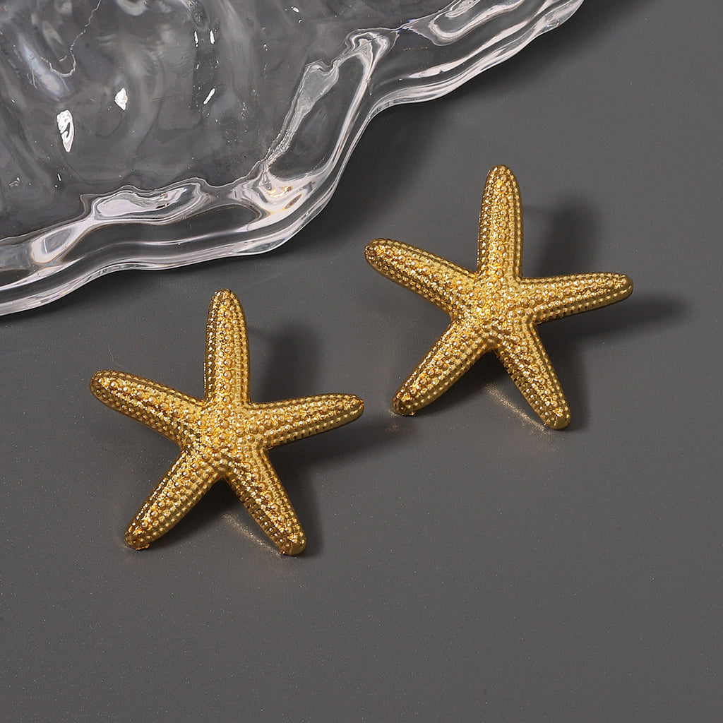 Classic Earring with Timeless Appeal