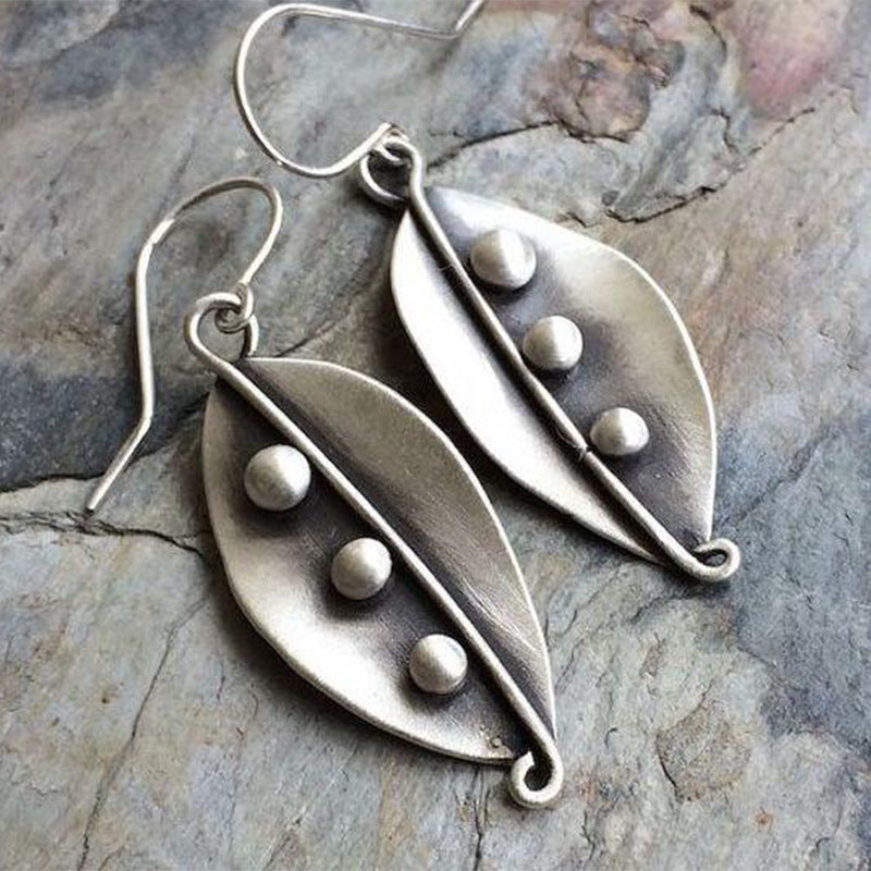 Beautiful Silver Earring with Unique Style
