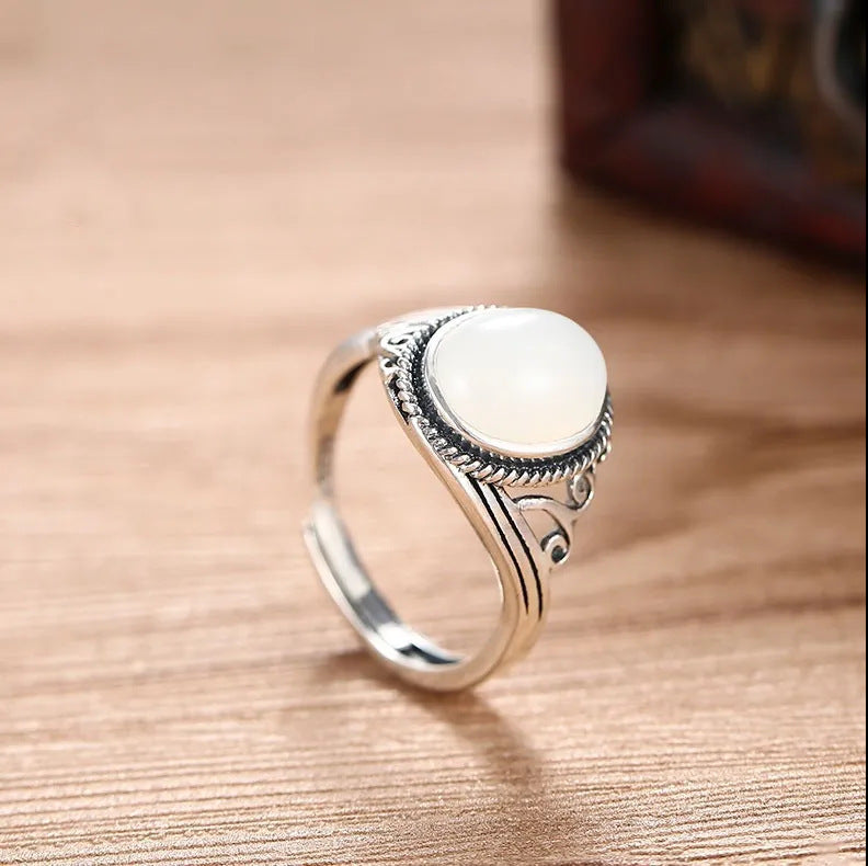 Elegant Silver Ring for Every Occasion