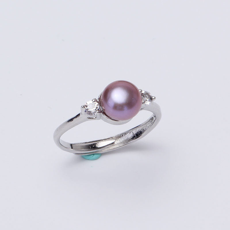 Beautiful Pearl Ring with Unique Style