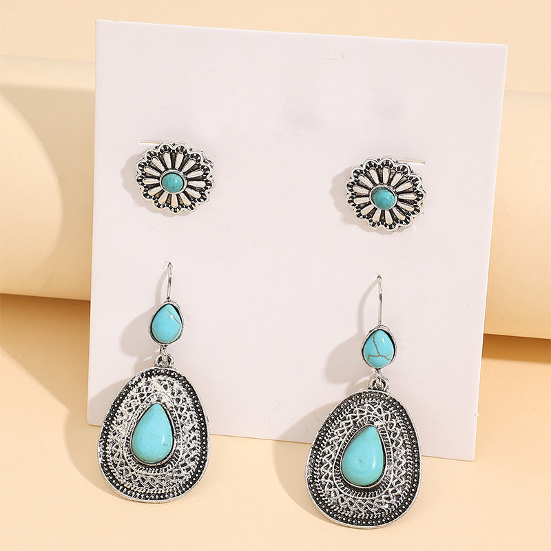 Classic Earring with Timeless Appeal