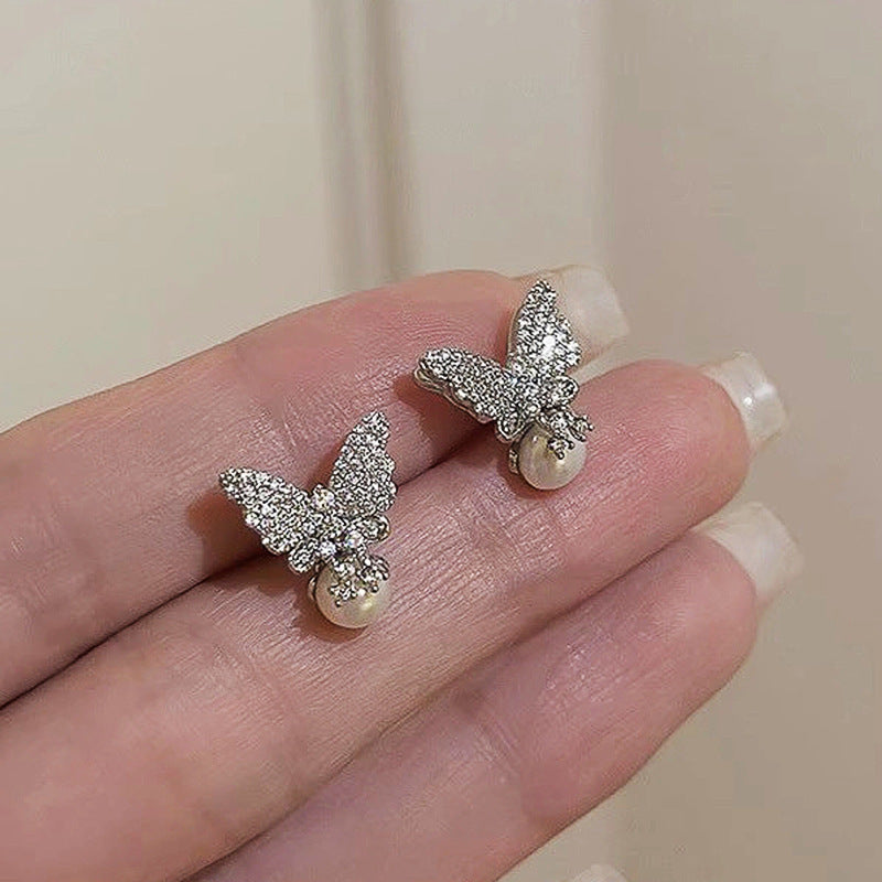 Elegant Pearl Earring for Every Occasion