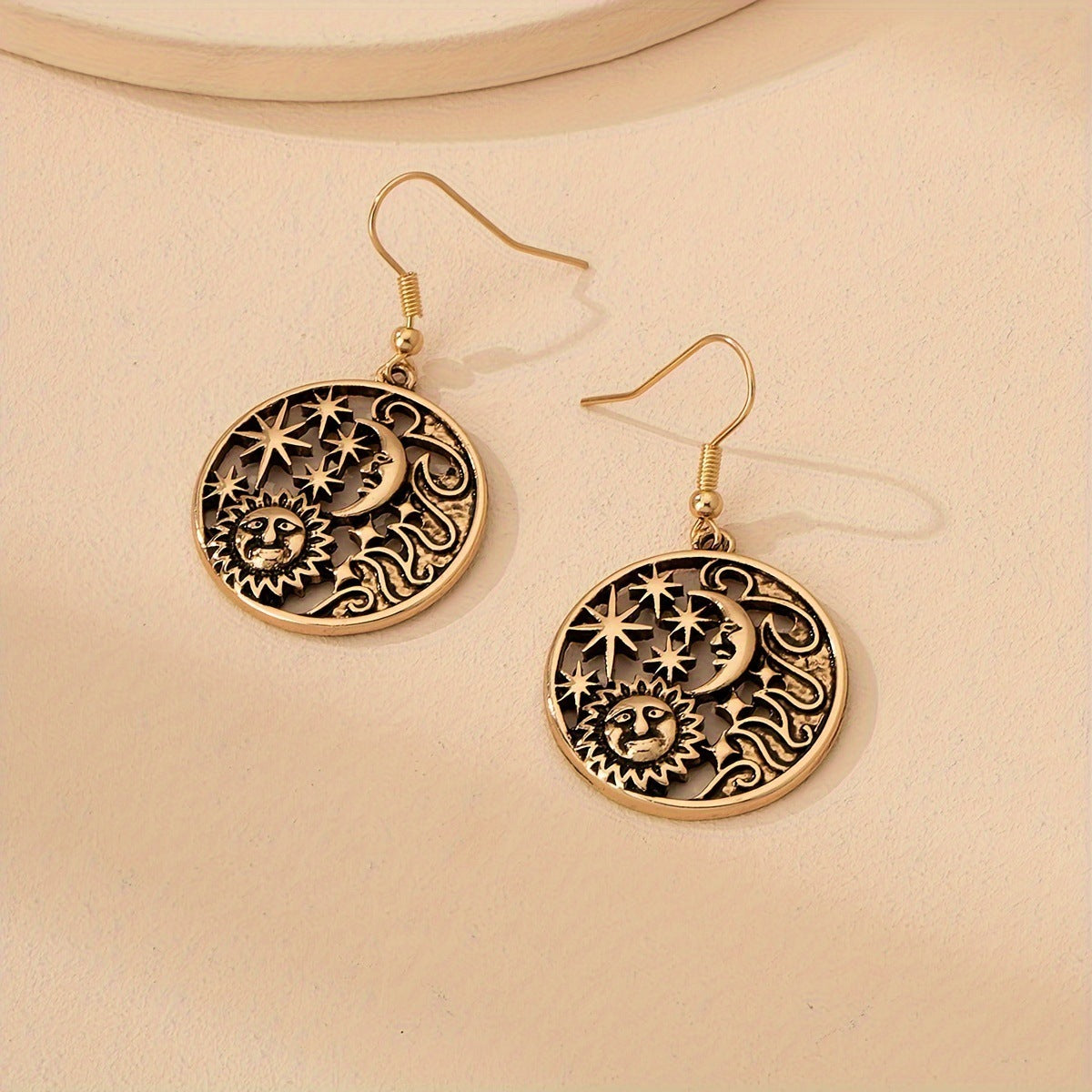 Classic Earring with Timeless Appeal