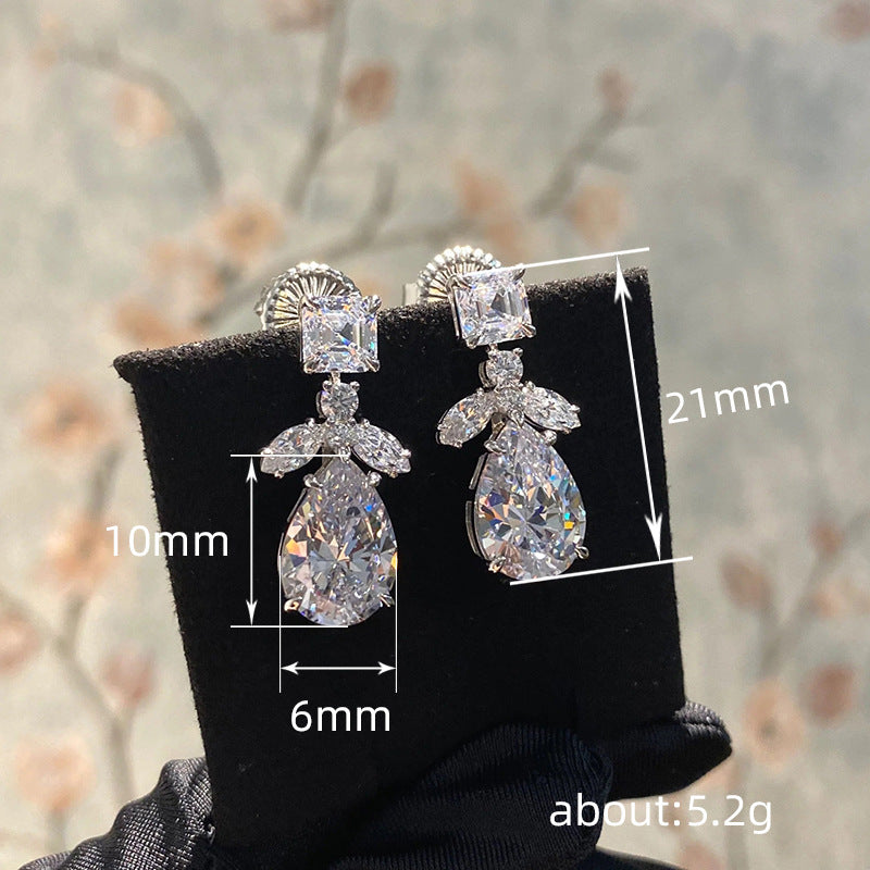 Classic Earring with Timeless Appeal