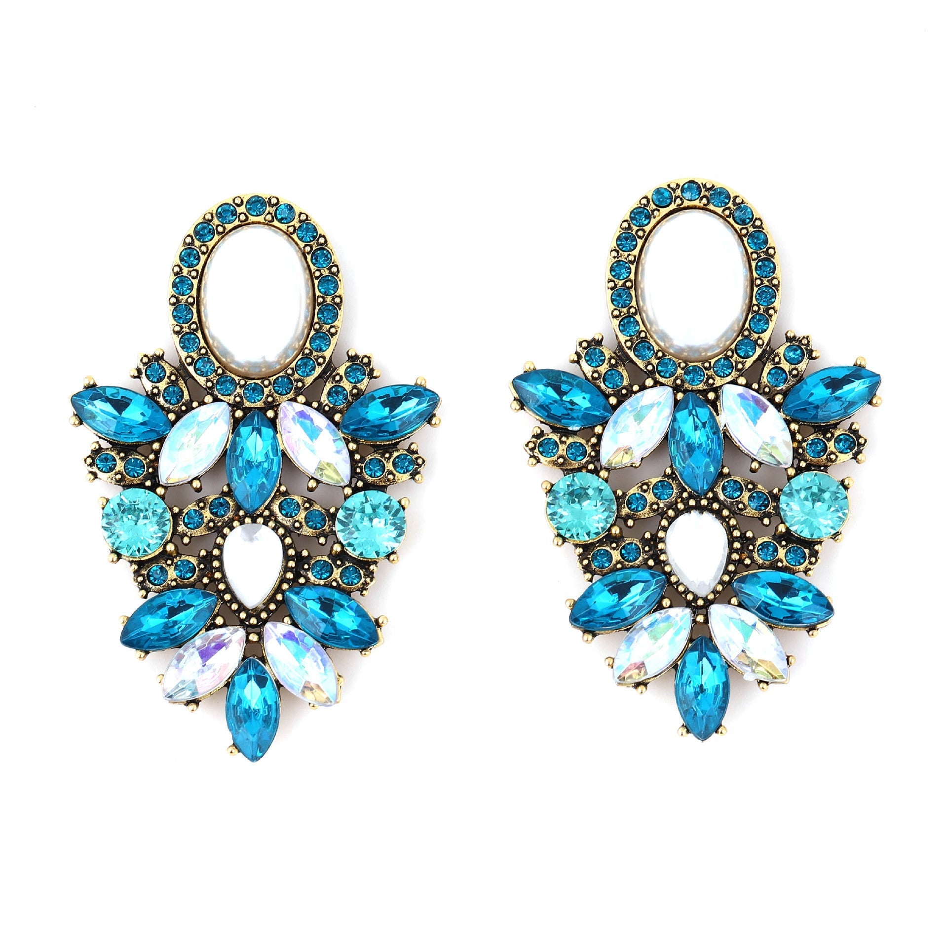 Classic Earring with Timeless Appeal