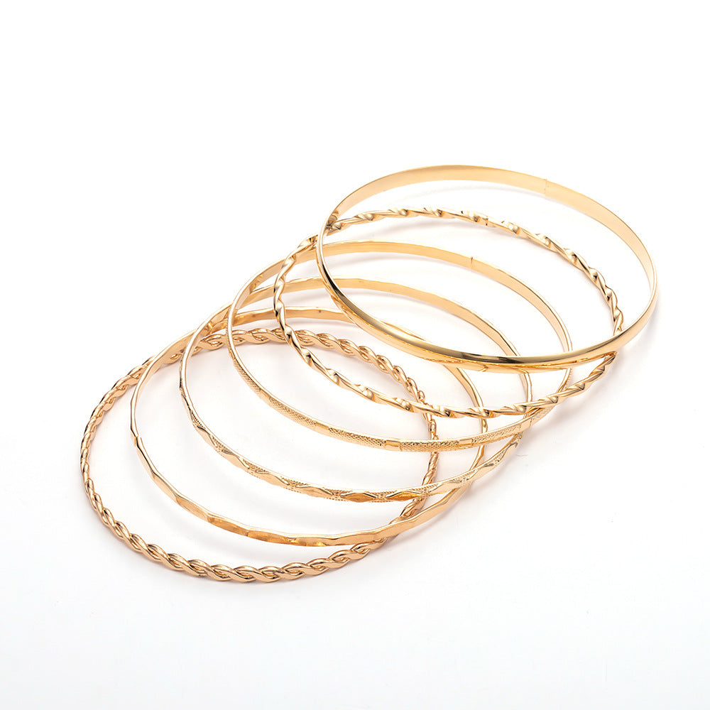 Stunning Gold Bracelet for Daily Wear