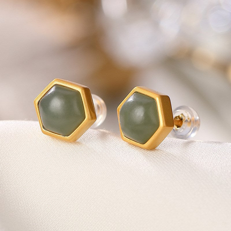 Beautiful Gold Earring with Unique Style