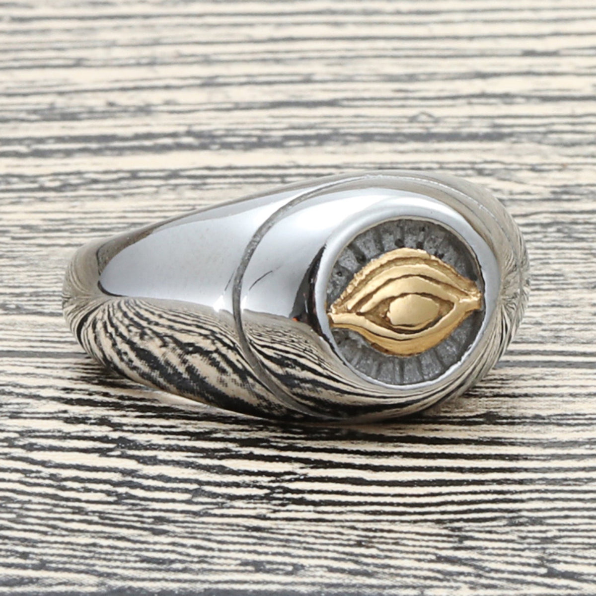 Stunning Ring for Daily Wear
