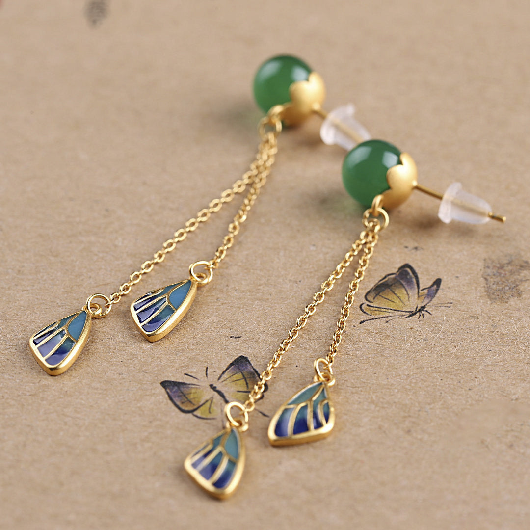 Elegant Gold Earring for Every Occasion