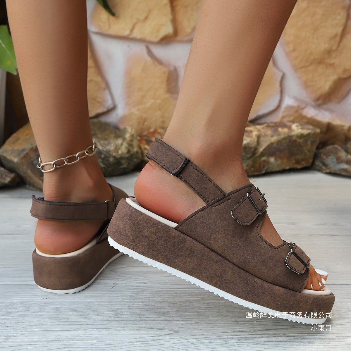 Beautifully Crafted Orthopedic Sandals
