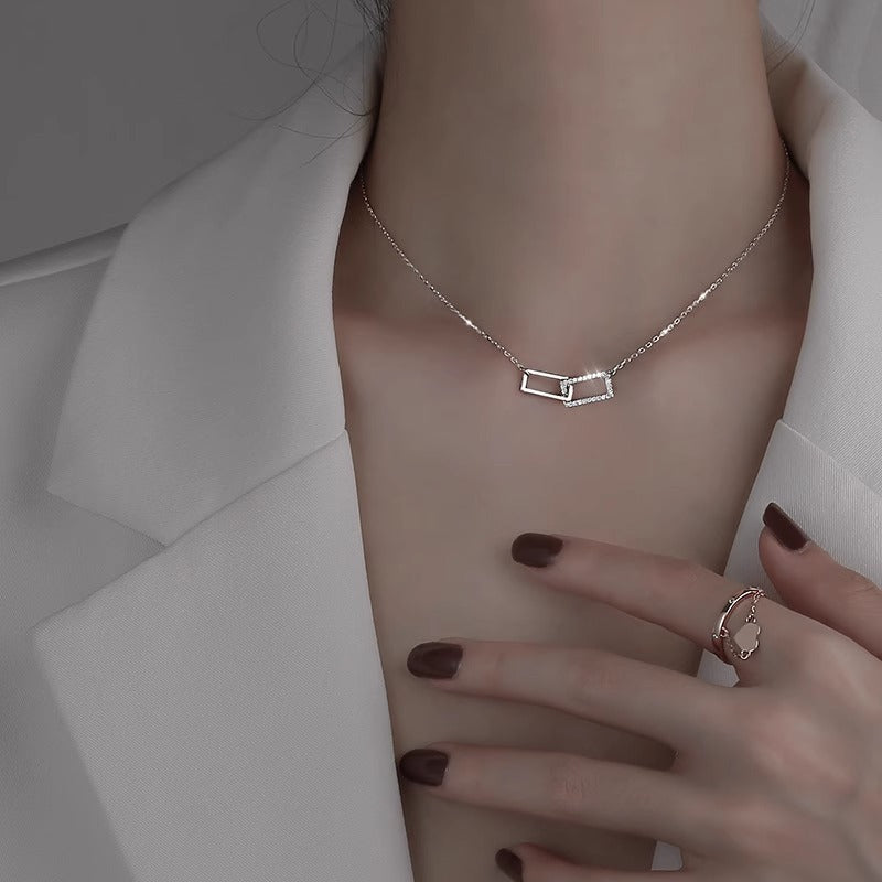 Stunning Necklace for Daily Wear