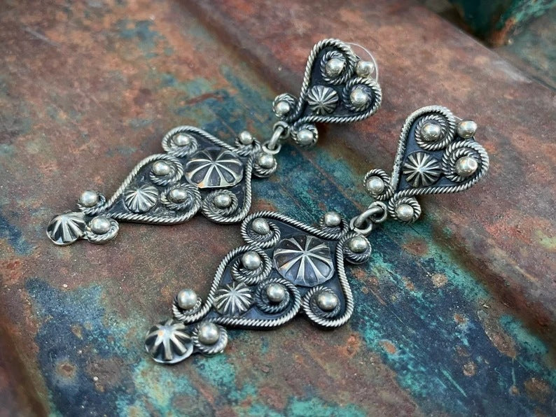 Stunning Silver Earring for Daily Wear