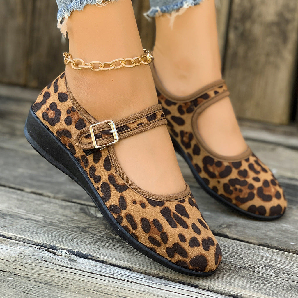 Classic Orthopedic Shoes with Timeless Style
