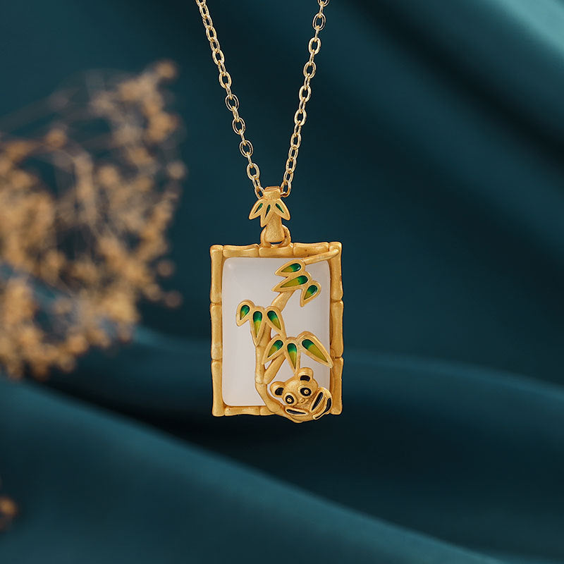 Classic Necklace with Timeless Appeal