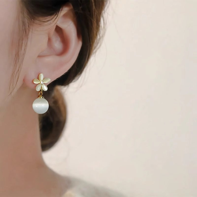 Romantic Earring for Special Moments