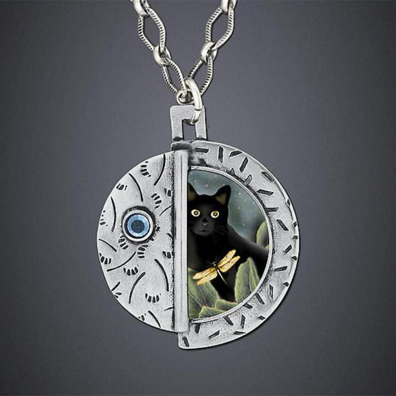 Beautiful Pendant with Unique Style