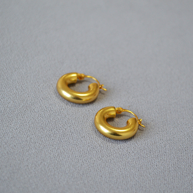 Stunning Gold Earring for Daily Wear