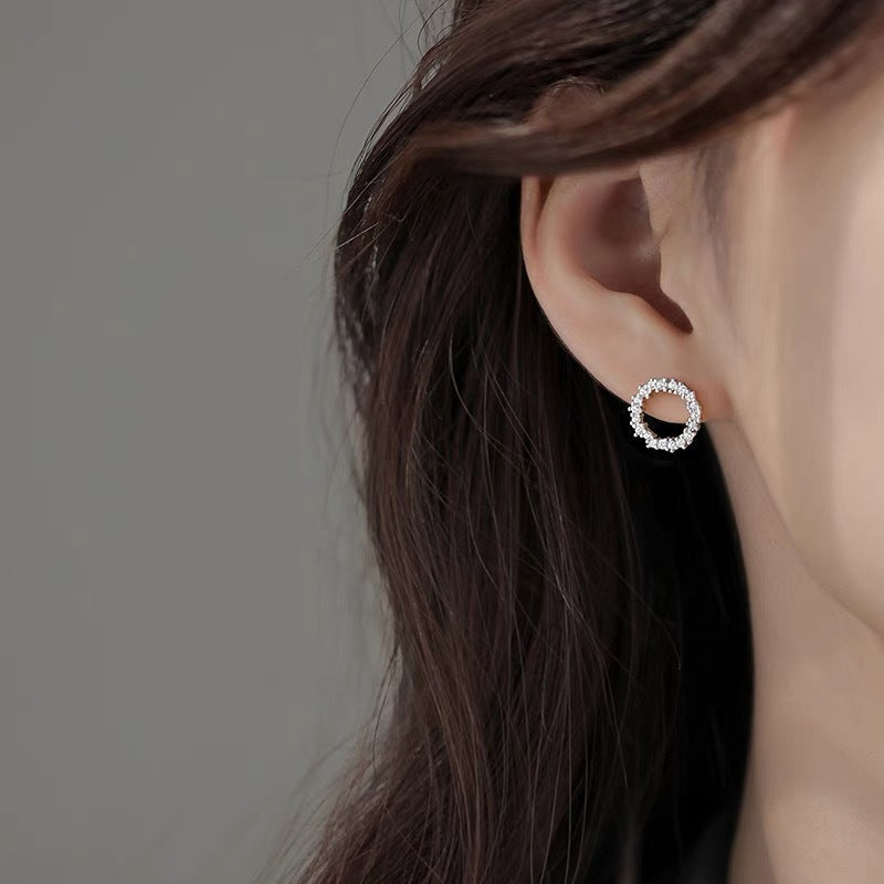 Romantic Earring for Special Moments