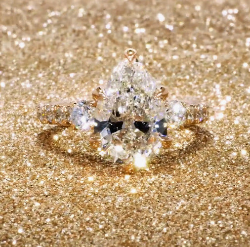 Stunning Gold Ring for Daily Wear