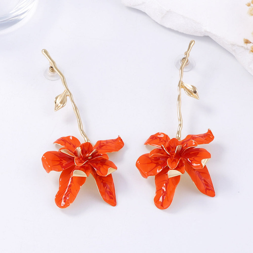 Classic Earring with Timeless Appeal