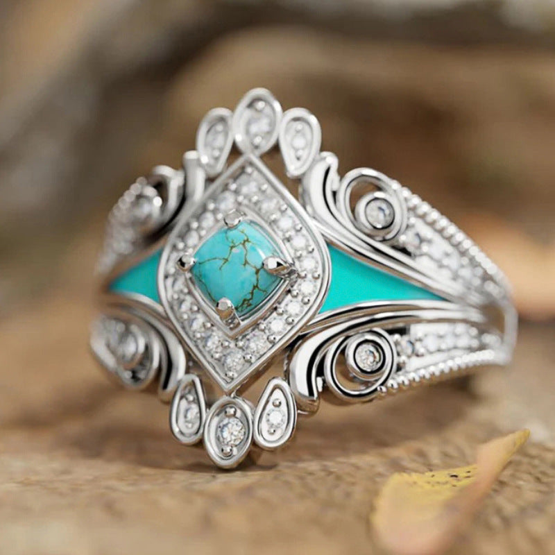 Beautiful Piece with Unique Style