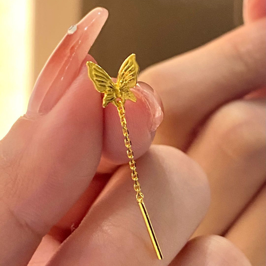 Charming Earring for Any Occasion