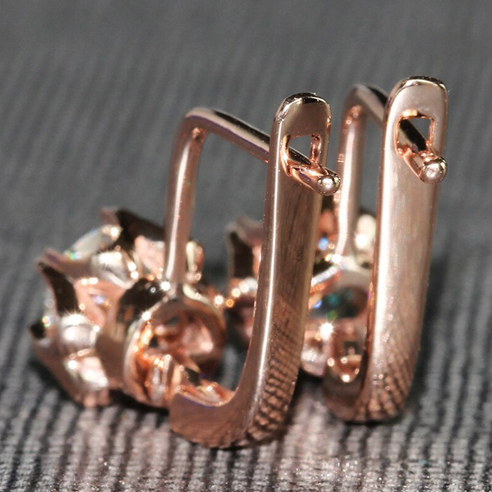 Stunning Gold Earring for Daily Wear