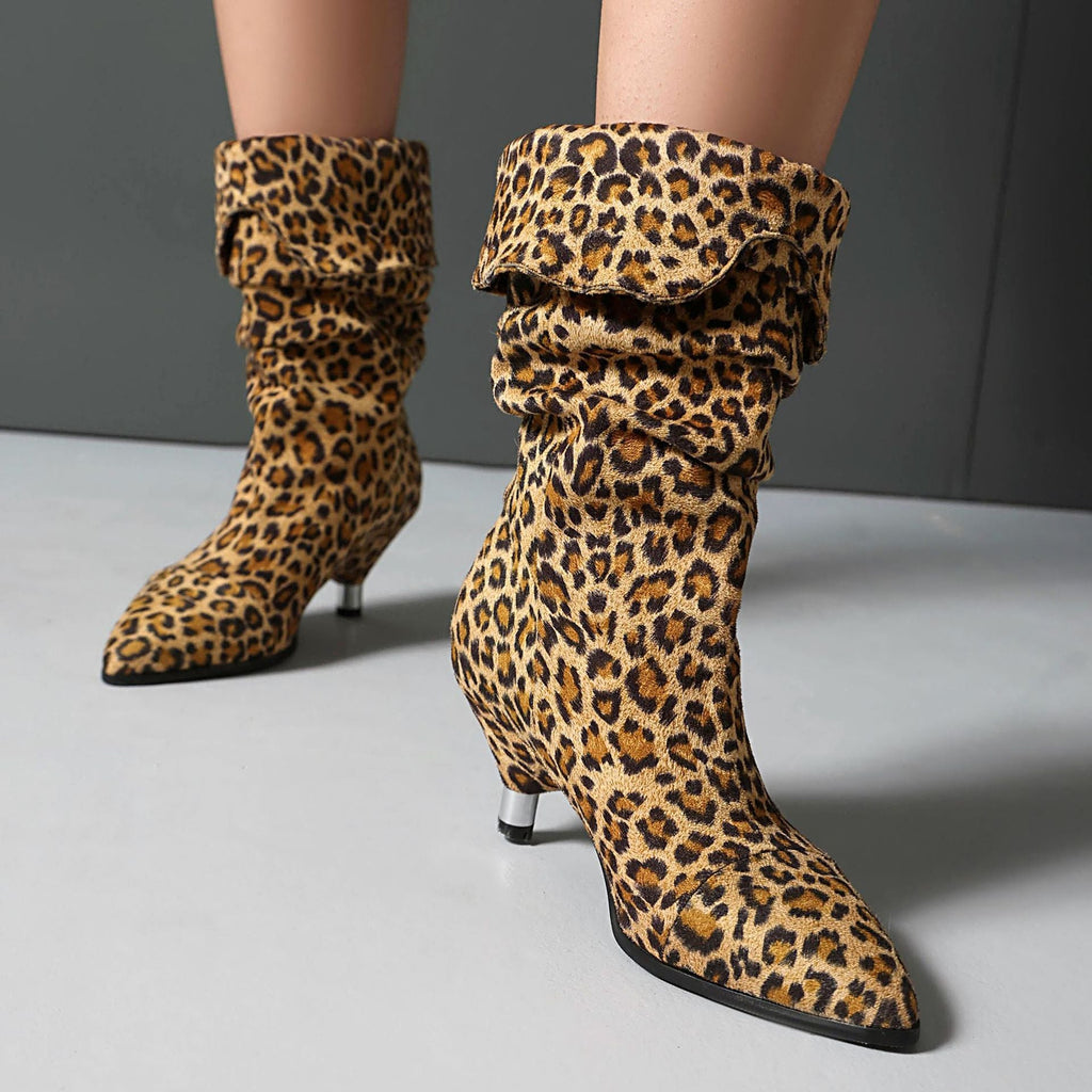 Graceful Orthopedic Boots for Modern Look