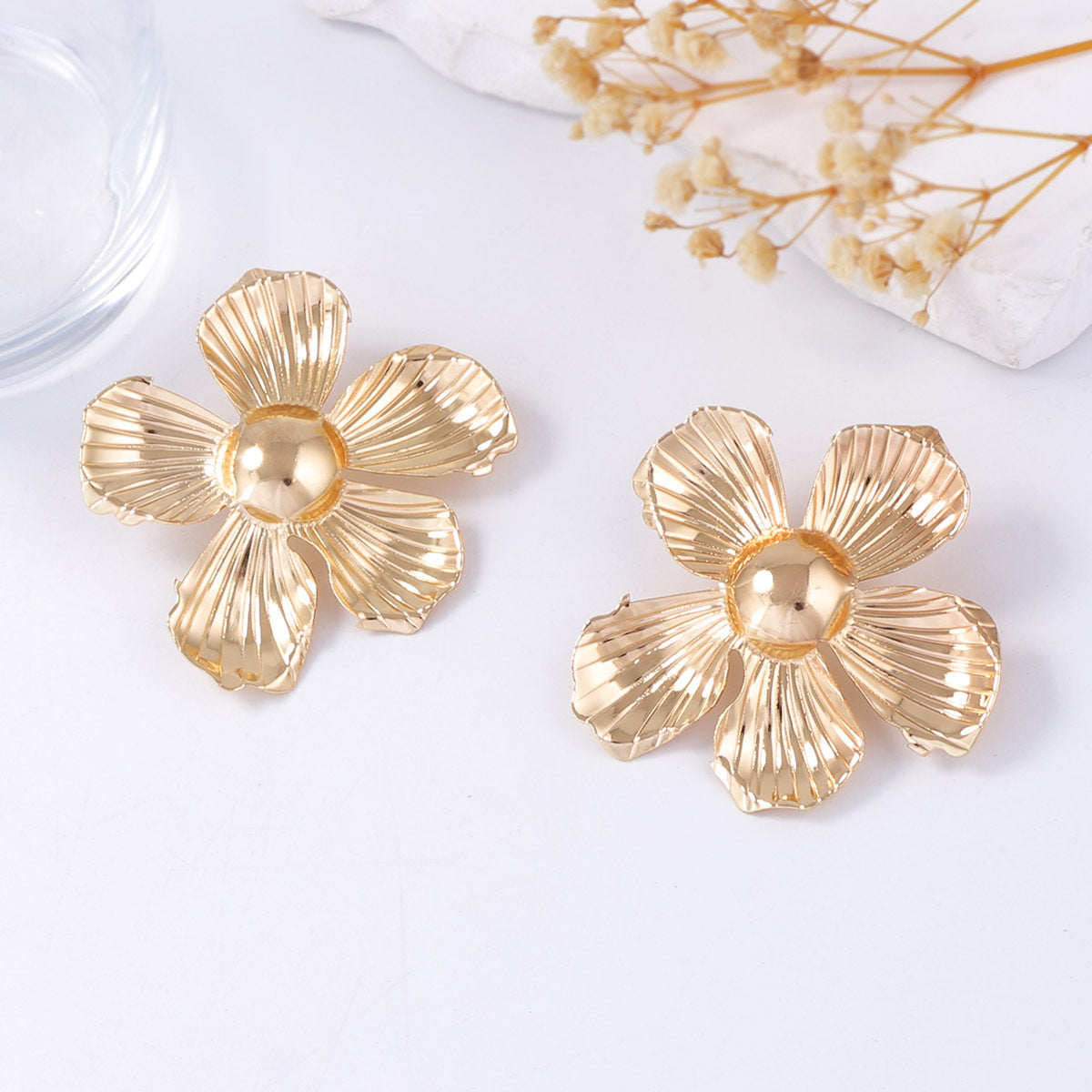 Romantic Earring for Special Moments
