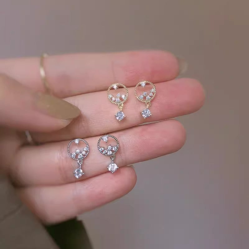 Classic Earring with Timeless Appeal