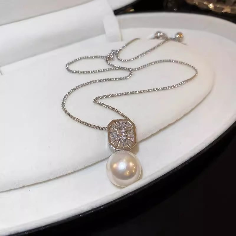 Charming Pearl Necklace for Any Occasion
