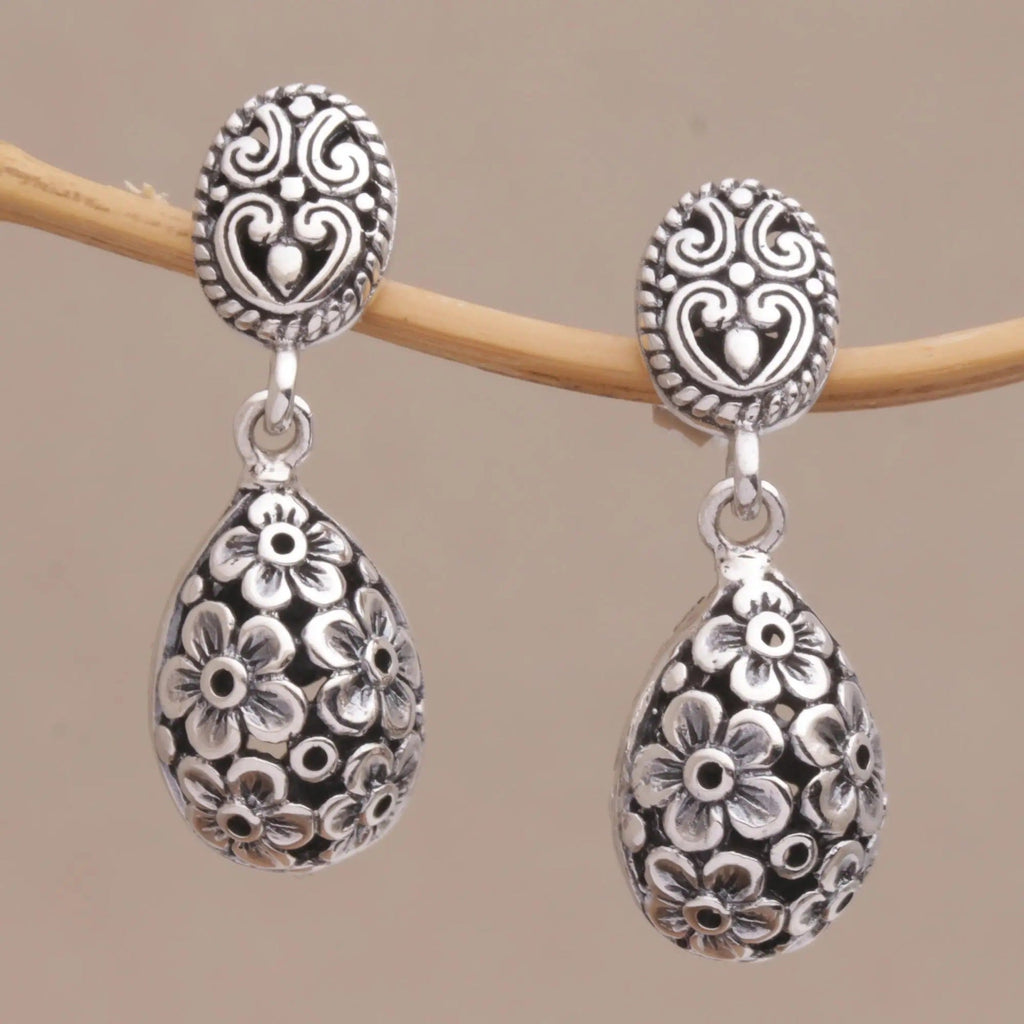 Stunning Earring for Daily Wear