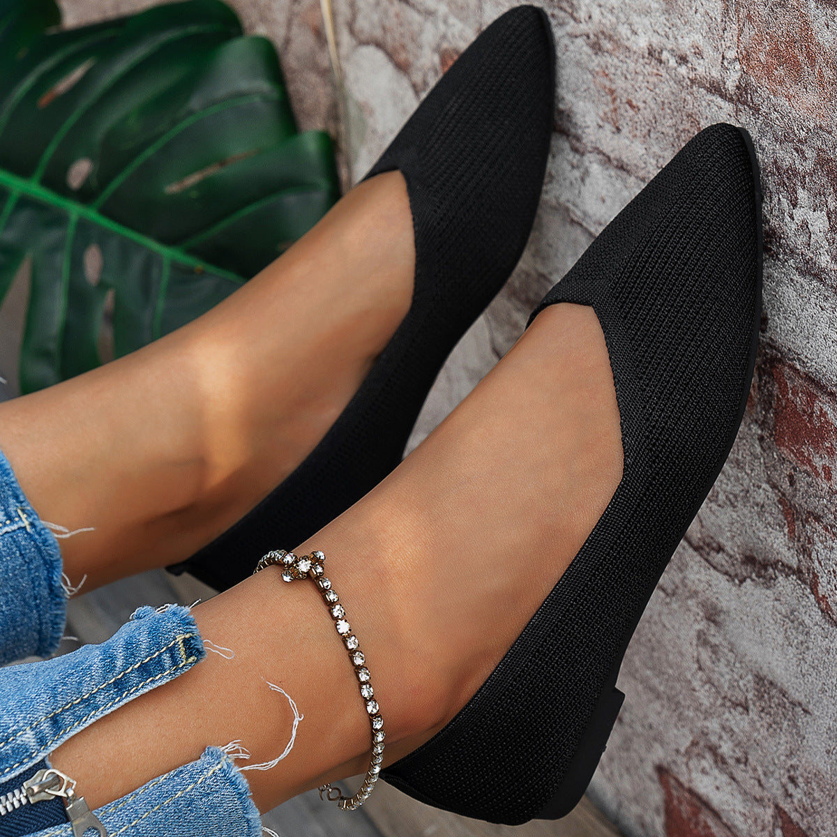 Chic Orthopedic Shoes with Unique Design