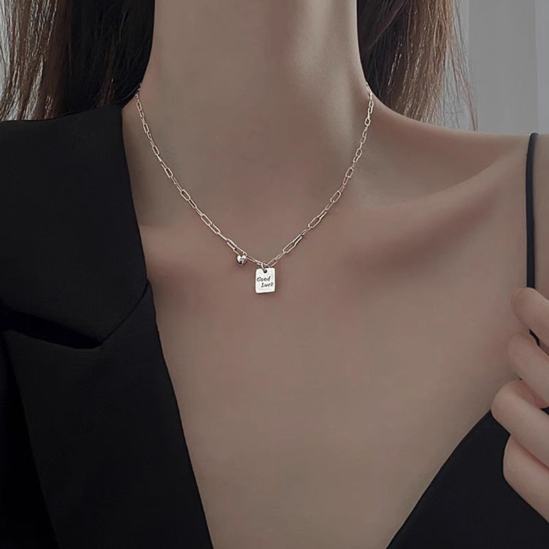Stunning Necklace for Daily Wear