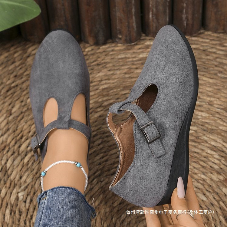 Graceful Orthopedic Shoes for Modern Look