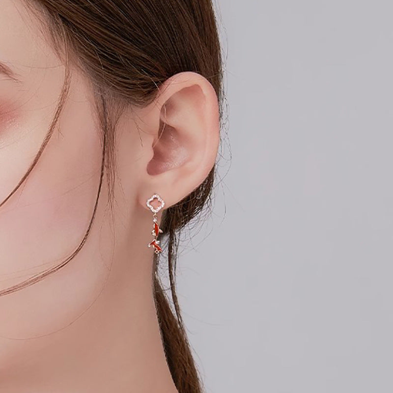 Charming Earring for Any Occasion