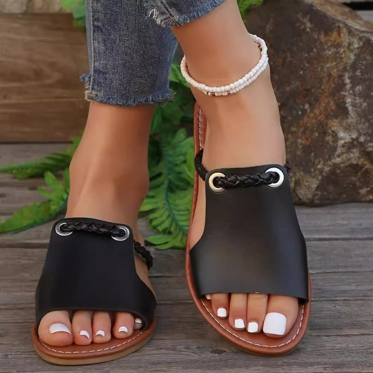 Beautifully Crafted Orthopedic Sandals