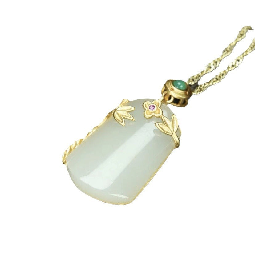 Charming Gold Necklace for Any Occasion