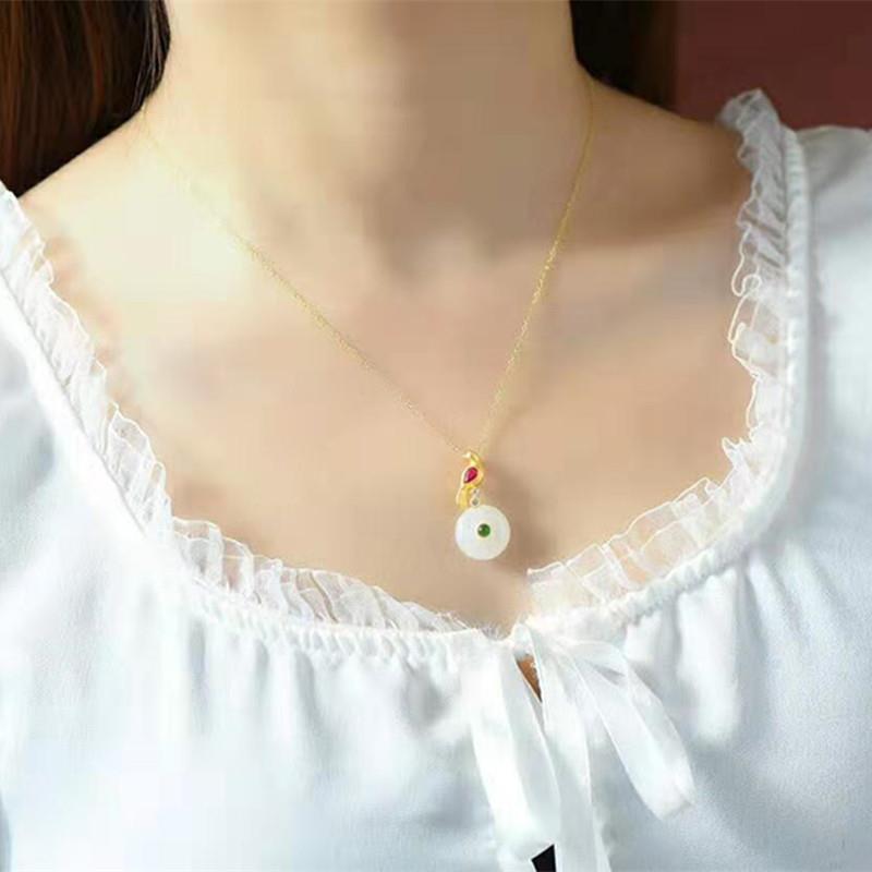 Classic Gold Piece with Timeless Appeal