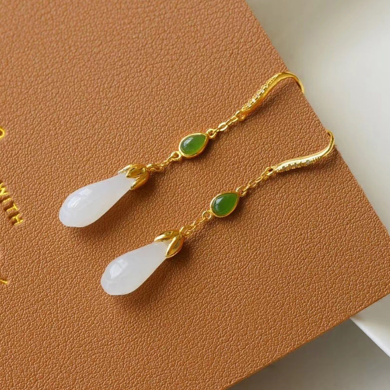 Beautiful Silver Earring with Unique Style