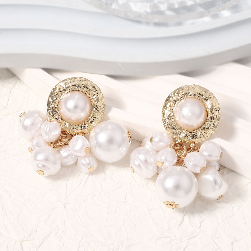 Stunning Pearl Earring for Daily Wear